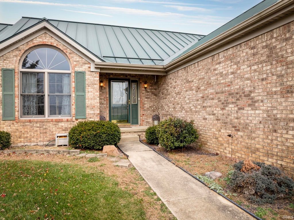 Photo of 3432 S Indian Trail Road, Farmland, IN 47340 (MLS # 202547497)