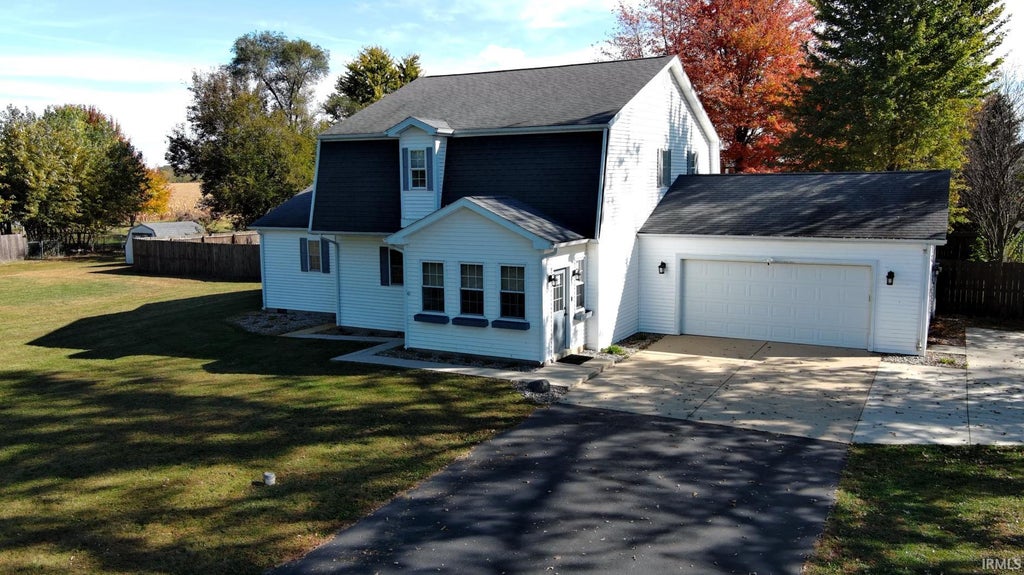 Photo of 737 S 725, Tipton, IN 46072 (MLS # 202644252)