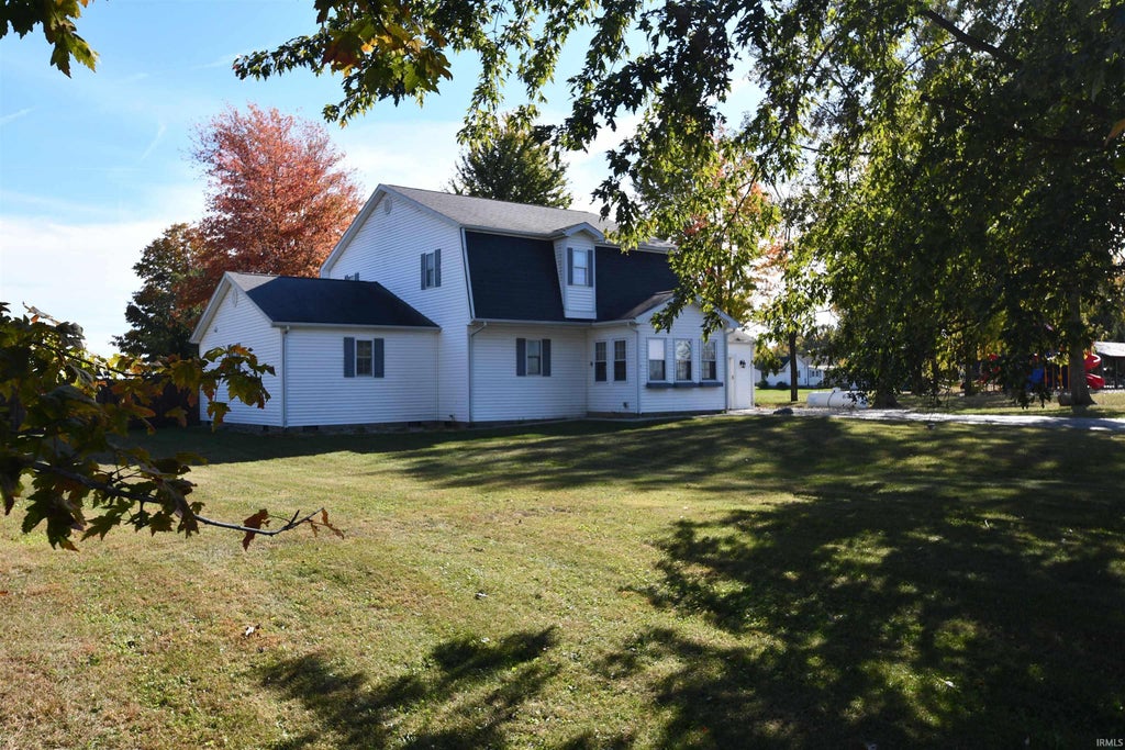Photo of 737 S 725, Tipton, IN 46072 (MLS # 202644252)