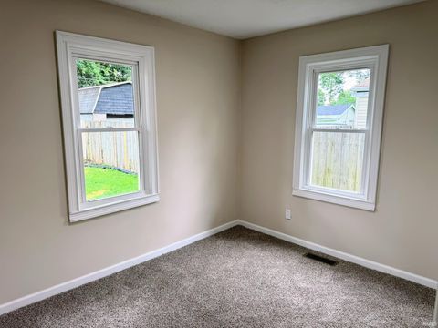 Tiny photo for 2208 Margybeth Avenue, Evansville, IN 47714 (MLS # 202624665)