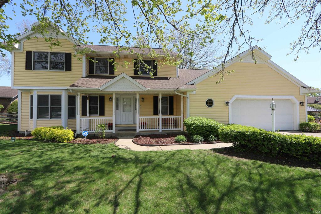 Photo of 53240 Lehner Court, Granger, IN 46530 (MLS # 202614401)