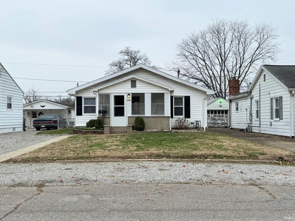 Photo of 1908 Haven Drive, Evansville, IN 47711 (MLS # 202548092)