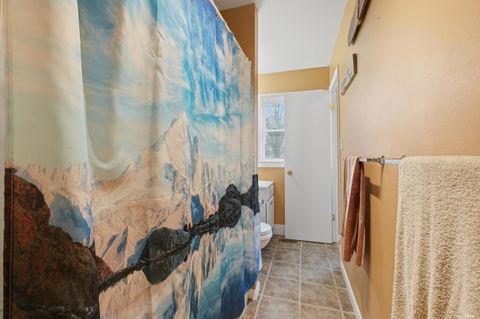 Tiny photo for 1224 Bethany Lane, Fort Wayne, IN 46825 (MLS # 202611815)