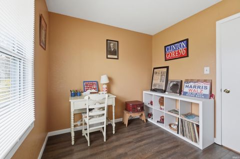 Tiny photo for 1224 Bethany Lane, Fort Wayne, IN 46825 (MLS # 202611815)