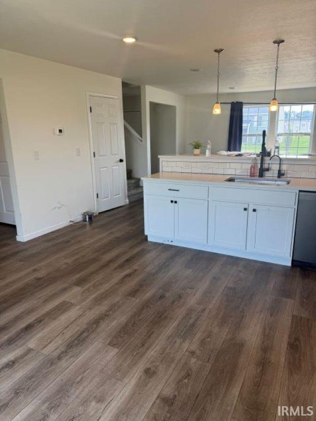 Photo of 50705 Deer Crossing Trail, Elkhart, IN 46514 (MLS # 202631325)