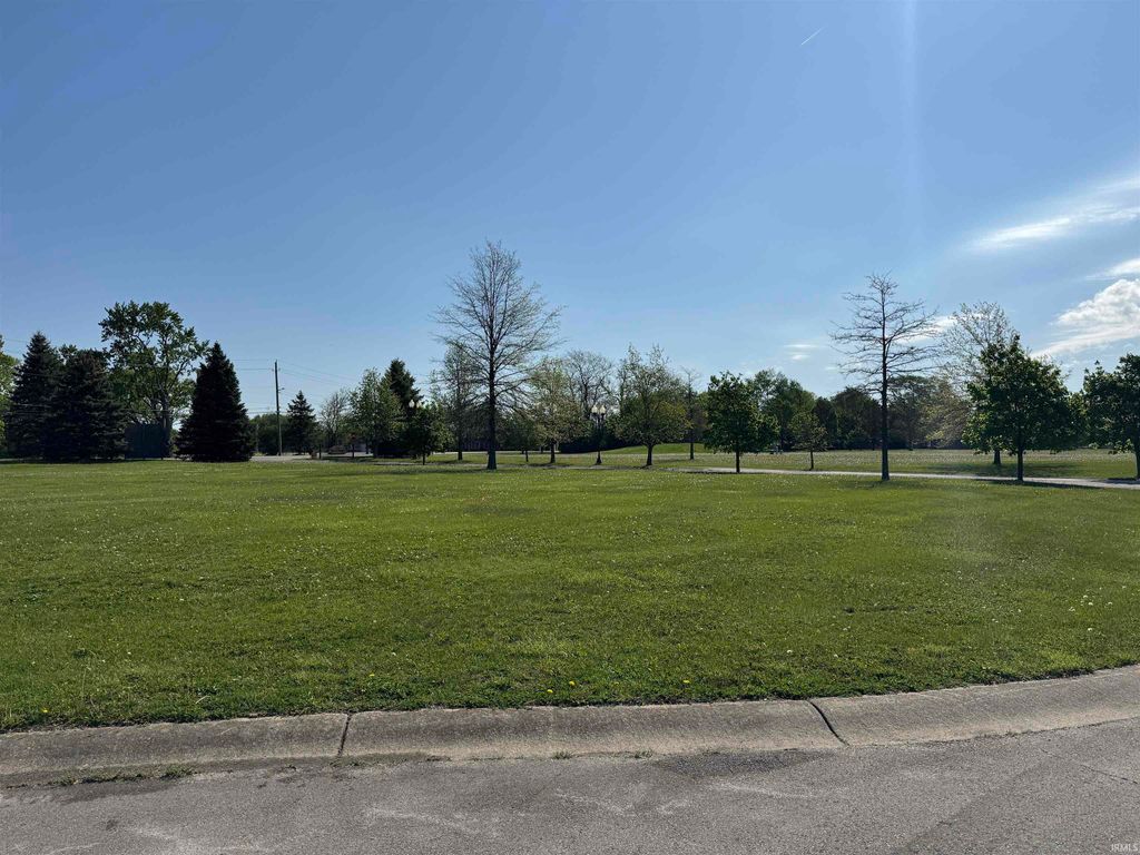 Photo of Lot 1 Sawmill Court, Muncie, IN 47304 (MLS # 202614329)
