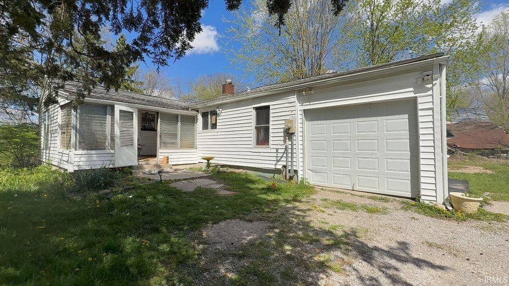 Photo of 6806 N West County Line Road, Fort Wayne, IN 46818 (MLS # 202604443)