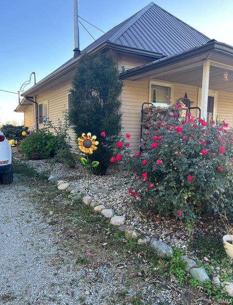 Tiny photo for 8777 W 150 S, Logansport, IN 46947 (MLS # 202619996)