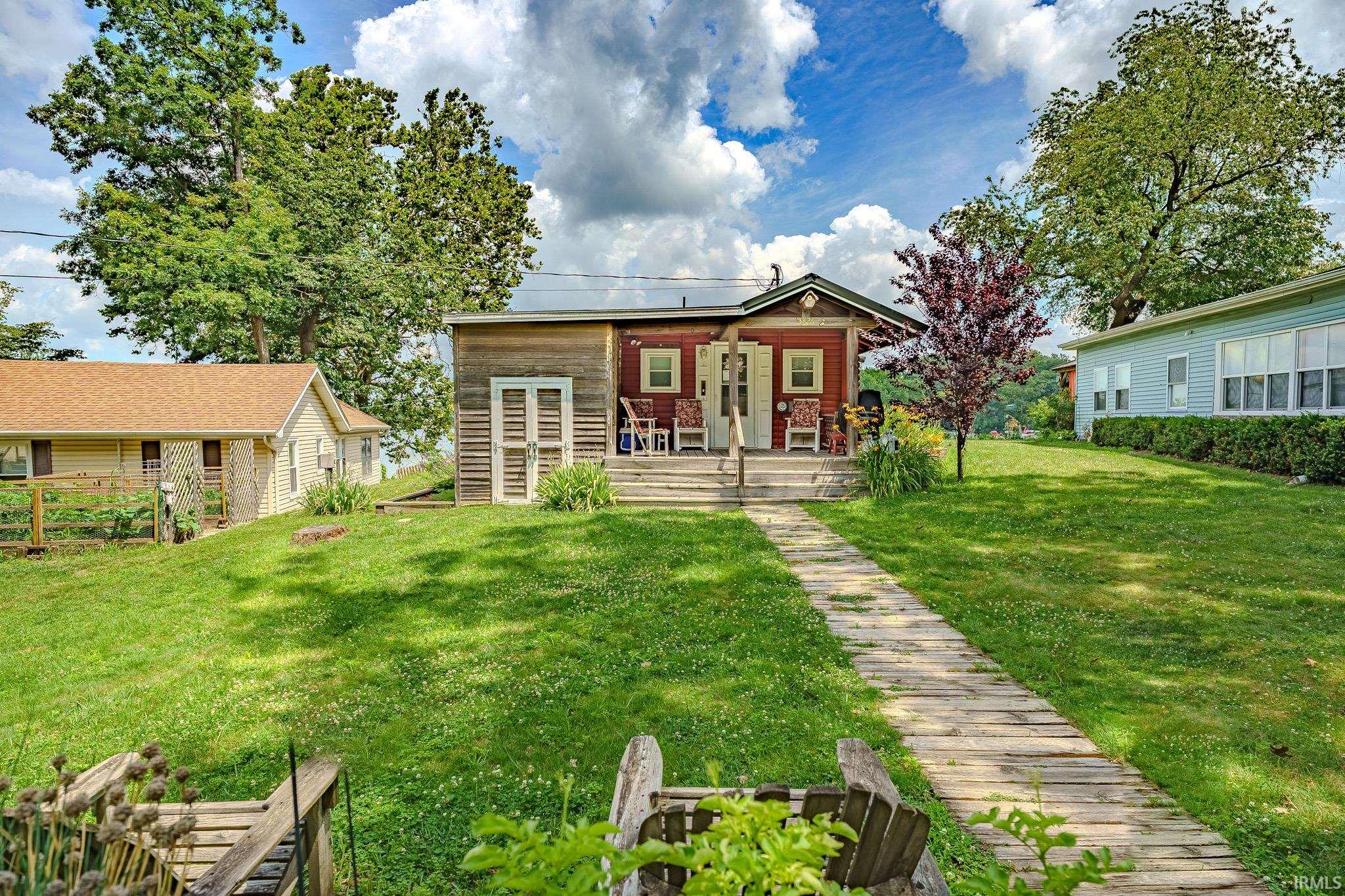 3826 E Forest Lodge Loop