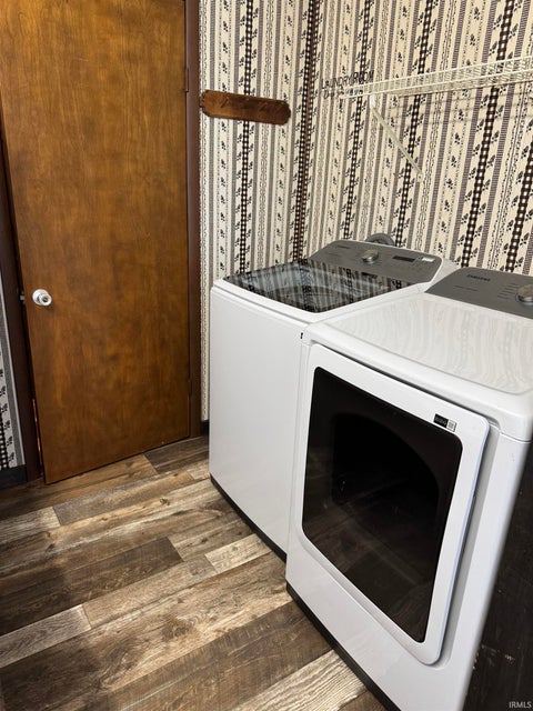 Tiny photo for 2418 E 550 North Road, Rochester, IN 46975 (MLS # 202636442)