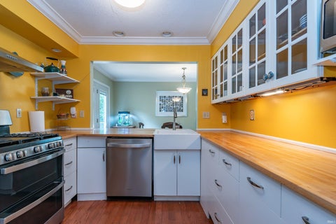 Tiny photo for 420 N Oak Street, Bloomington, IN 47404 (MLS # 202627774)