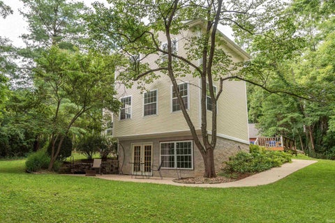 Tiny photo for 420 N Oak Street, Bloomington, IN 47404 (MLS # 202627774)
