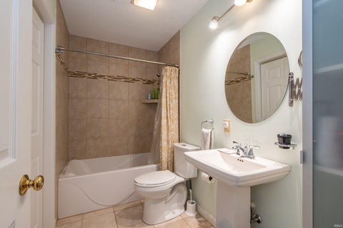 Tiny photo for 420 N Oak Street, Bloomington, IN 47404 (MLS # 202627774)
