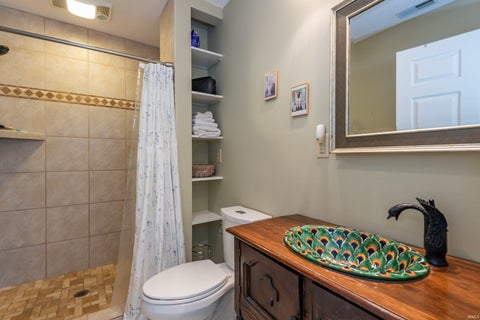 Tiny photo for 420 N Oak Street, Bloomington, IN 47404 (MLS # 202627774)