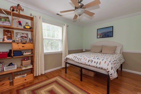 Tiny photo for 420 N Oak Street, Bloomington, IN 47404 (MLS # 202627774)