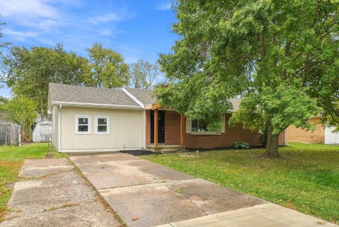 Tiny photo for 3318 N Virginia Avenue, Muncie, IN 47304 (MLS # 202643602)