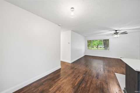 Tiny photo for 3318 N Virginia Avenue, Muncie, IN 47304 (MLS # 202643602)
