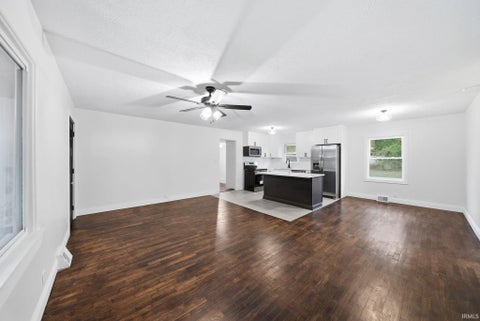 Tiny photo for 3318 N Virginia Avenue, Muncie, IN 47304 (MLS # 202643602)