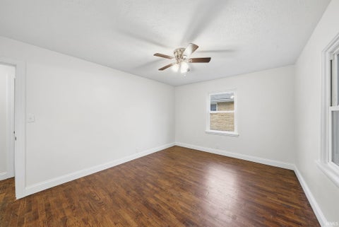 Tiny photo for 3318 N Virginia Avenue, Muncie, IN 47304 (MLS # 202643602)
