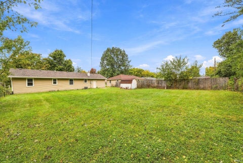 Tiny photo for 3318 N Virginia Avenue, Muncie, IN 47304 (MLS # 202643602)
