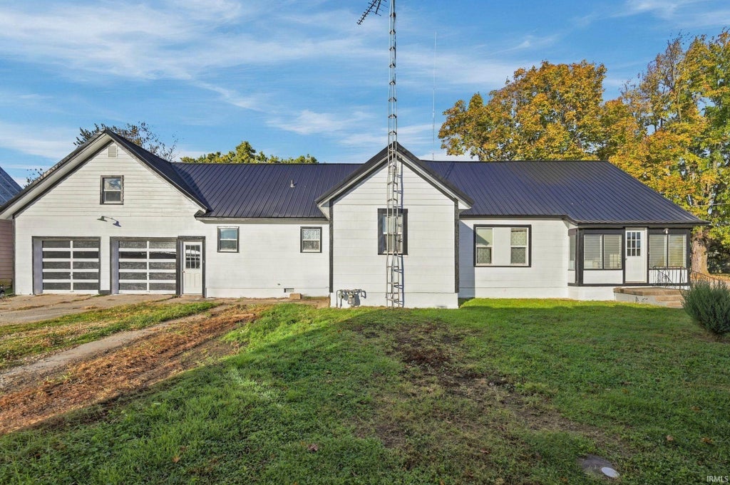 Photo of 100 S Mulberry Street, Farmland, IN 47340 (MLS # 202644052)
