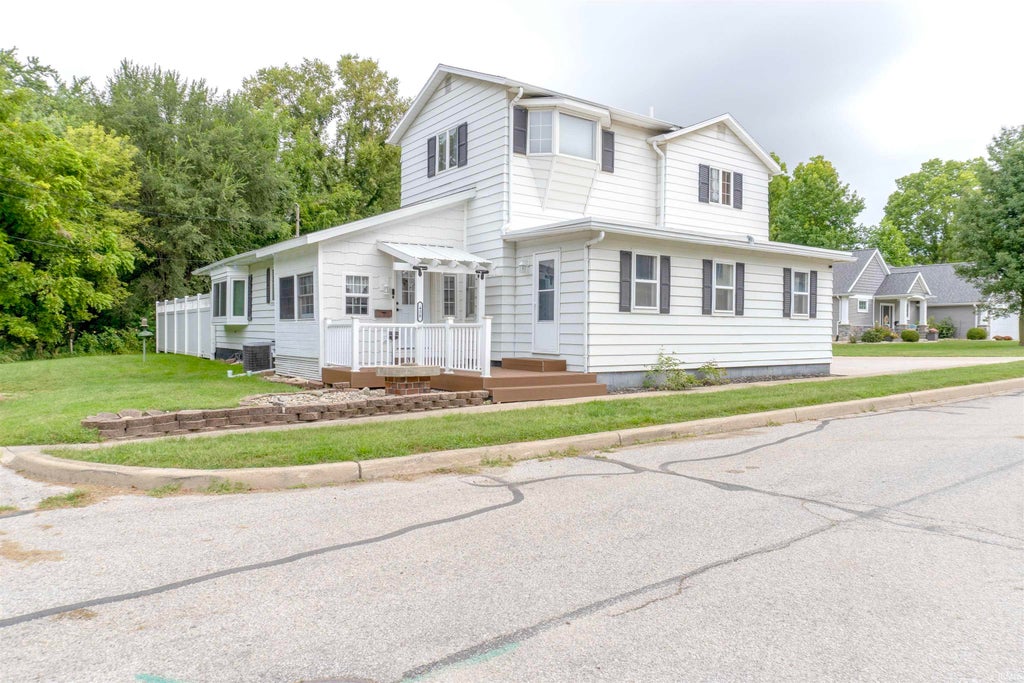 Photo of 430 Clark Street, Plymouth, IN 46563 (MLS # 202637200)