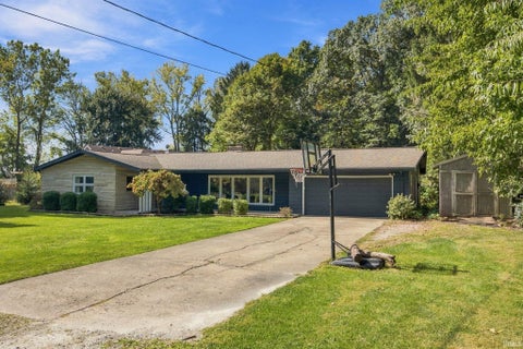 Tiny photo for 90 Wildwood Place, Lafayette, IN 47905 (MLS # 202641941)