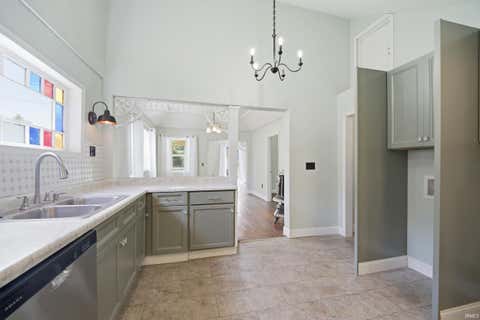 Tiny photo for 712 N Lindsay Street, Kokomo, IN 46901 (MLS # 202626851)