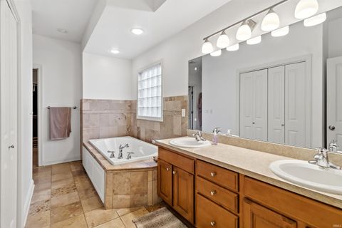 Tiny photo for 1050 Long Branch Court, Gas City, IN 46933 (MLS # 202607862)