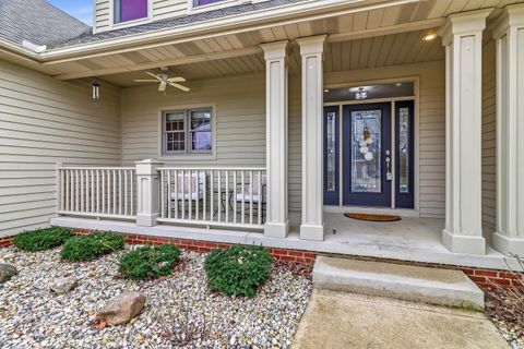 Tiny photo for 1050 Long Branch Court, Gas City, IN 46933 (MLS # 202607862)