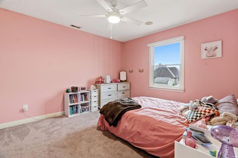 Tiny photo for 1050 Long Branch Court, Gas City, IN 46933 (MLS # 202607862)