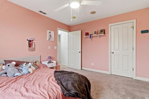 Tiny photo for 1050 Long Branch Court, Gas City, IN 46933 (MLS # 202607862)