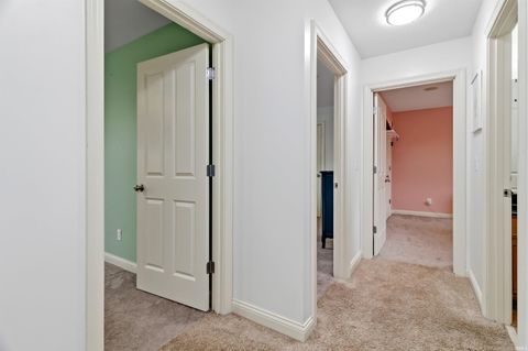 Tiny photo for 1050 Long Branch Court, Gas City, IN 46933 (MLS # 202607862)