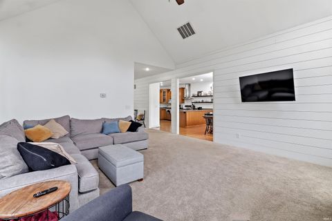 Tiny photo for 1050 Long Branch Court, Gas City, IN 46933 (MLS # 202607862)