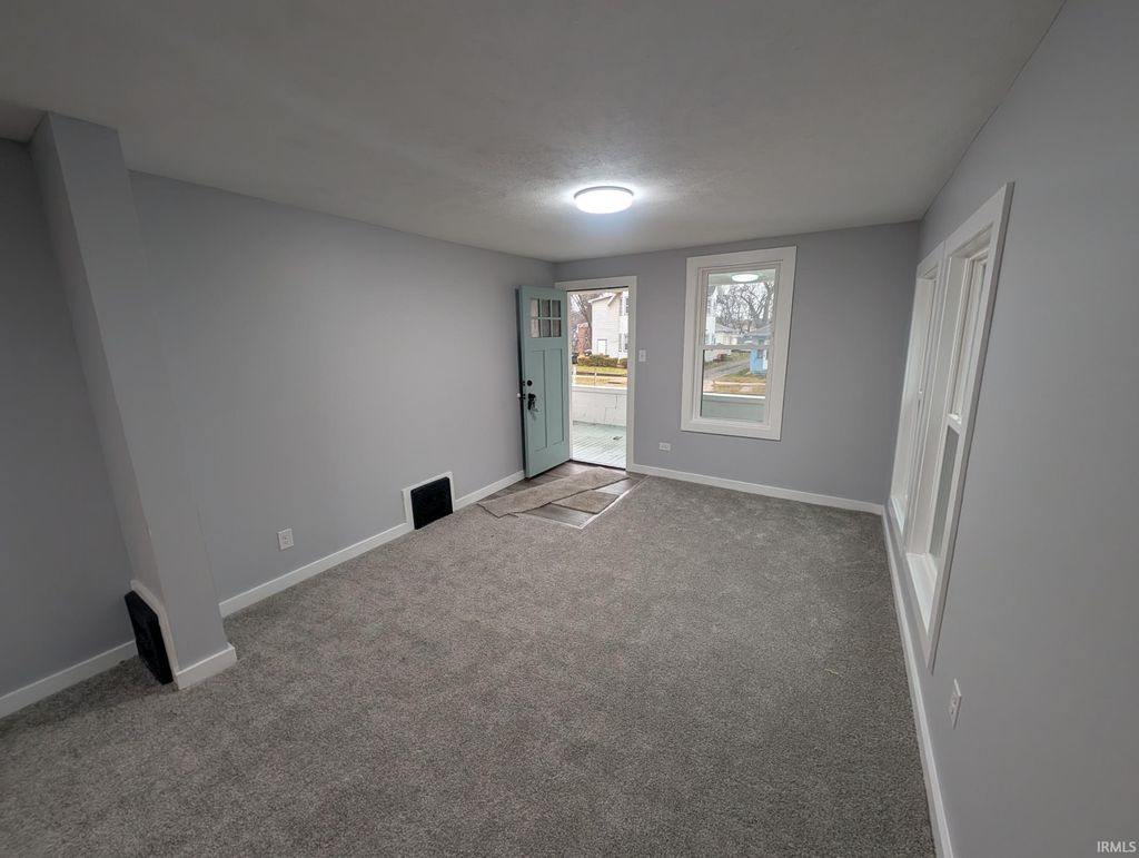 Photo of 314 Aspenwald Avenue, Elkhart, IN 46516 (MLS # 202600813)