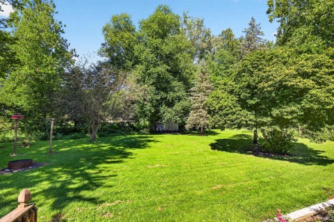 Tiny photo for 1552 Brookview Avenue, Warsaw, IN 46580 (MLS # 202635192)