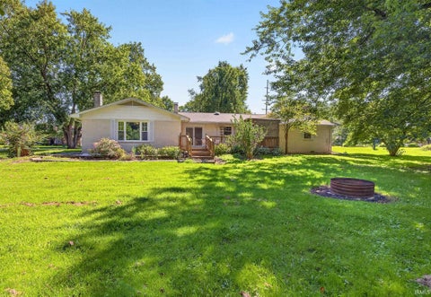 Tiny photo for 1552 Brookview Avenue, Warsaw, IN 46580 (MLS # 202635192)