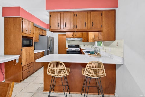 Tiny photo for 1552 Brookview Avenue, Warsaw, IN 46580 (MLS # 202635192)