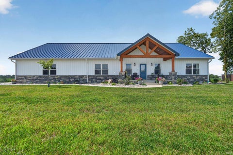 Photo of 693 S 200 EAST, Kokomo, IN 46902 (MLS # 202641344)