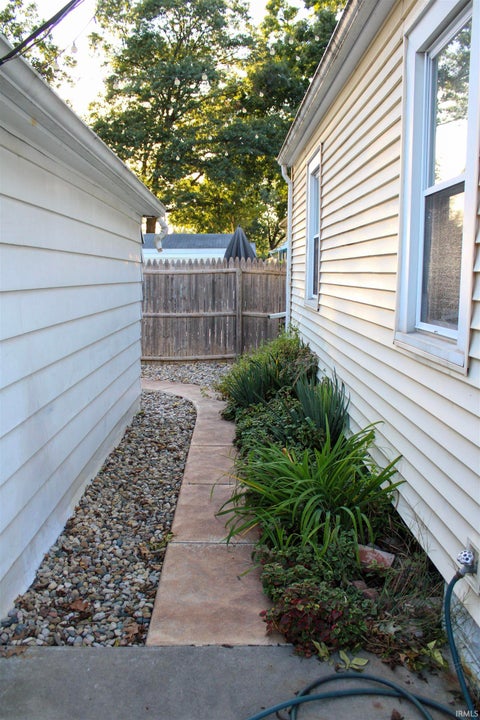 Tiny photo for 26170 Lake Drive, Elkhart, IN 46514 (MLS # 202641050)