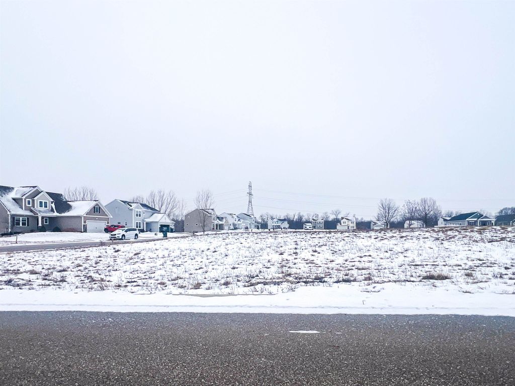 Photo of 6851 Tyler Drive #420, South Bend, IN 46614 (MLS # 202602064)