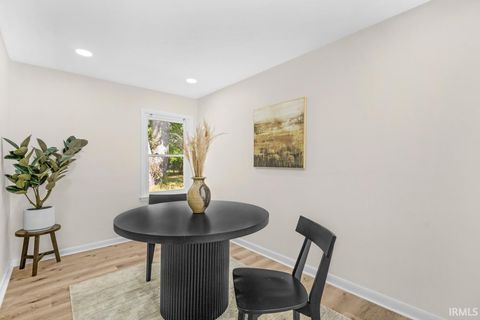 Tiny photo for 524 HOLLY Lane, Kokomo, IN 46902 (MLS # 202541156)