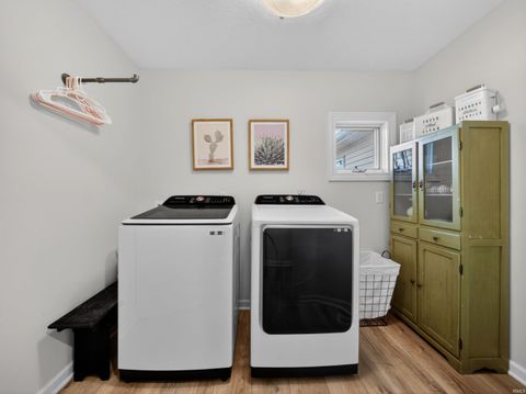 Tiny photo for 10728 Alderwood Lane, Fort Wayne, IN 46845 (MLS # 202612639)