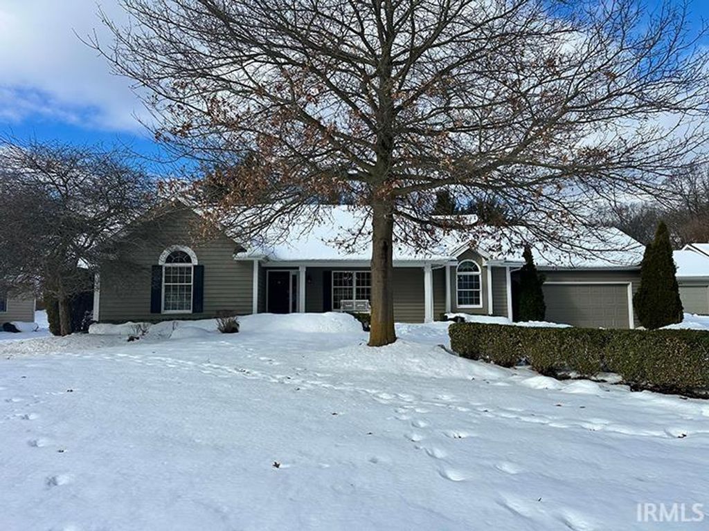 Photo of 51311 Windsor Manor Court, Granger, IN 46530 (MLS # 202604295)