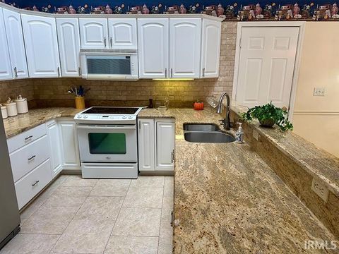 Tiny photo for 51311 Windsor Manor Court, Granger, IN 46530 (MLS # 202604295)