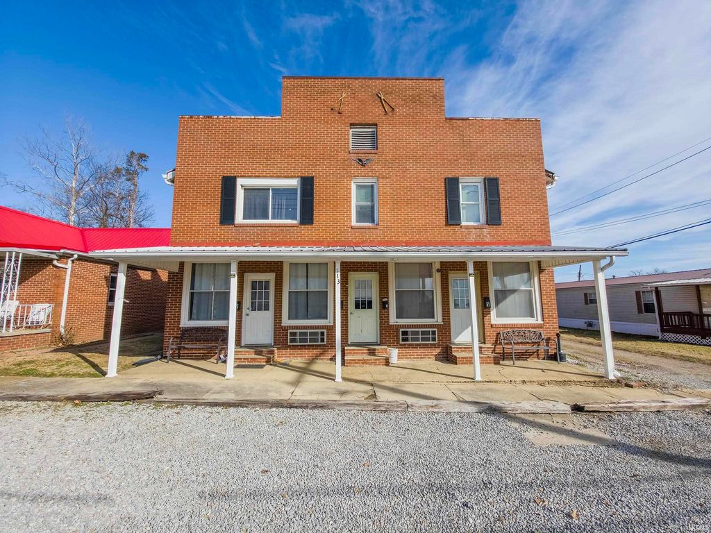 Photo of 113 S Mulberry Street, Mount Carmel, IL 62863 (MLS # 202602057)