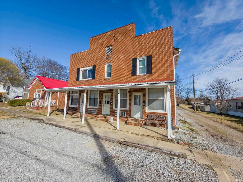 Photo of 113 S Mulberry Street, Mount Carmel, IL 62863 (MLS # 202602057)