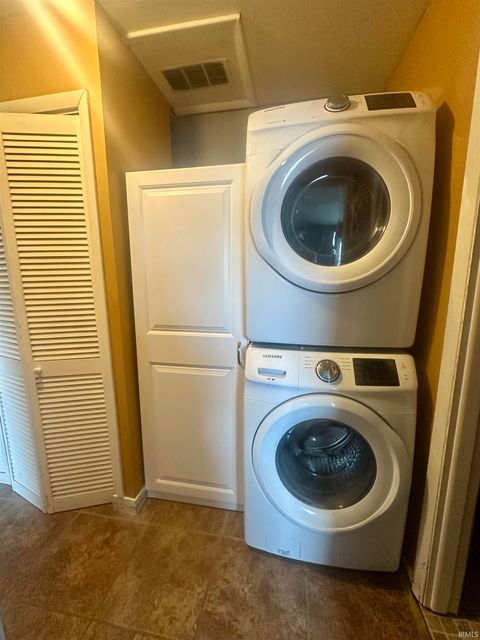 Tiny photo for 1220 Maplewood Drive, Kokomo, IN 46902 (MLS # 202601281)