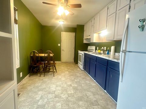 Tiny photo for 1220 Maplewood Drive, Kokomo, IN 46902 (MLS # 202601281)