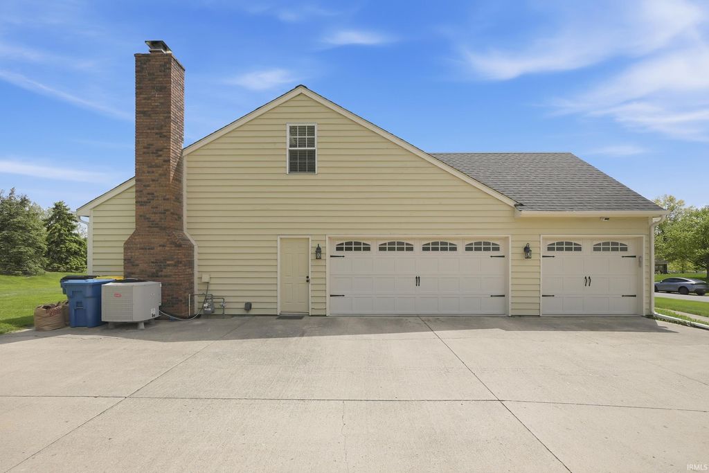 Photo of 6409 Apple Jack Run, Fort Wayne, IN 46814 (MLS # 202617280)